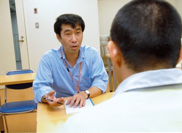 受刑者から社会復帰に向けての相談を受ける